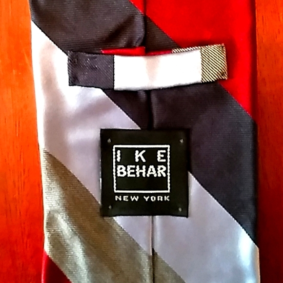 Necktie - Picture 3 of 4